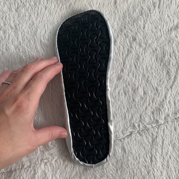 BRIDE Dancing Flats - Picture 3 of 4